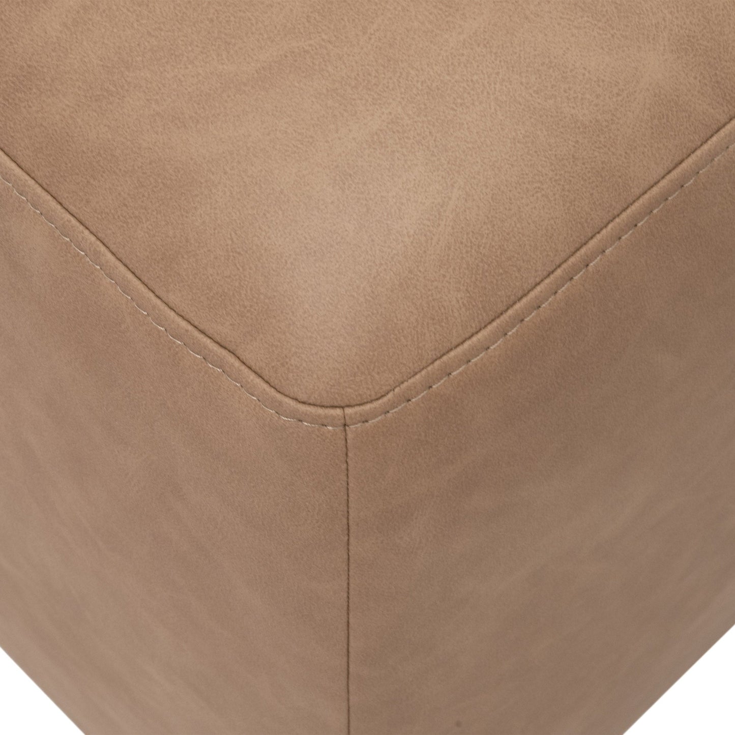 Table basse rembourrée à queue d'aronde