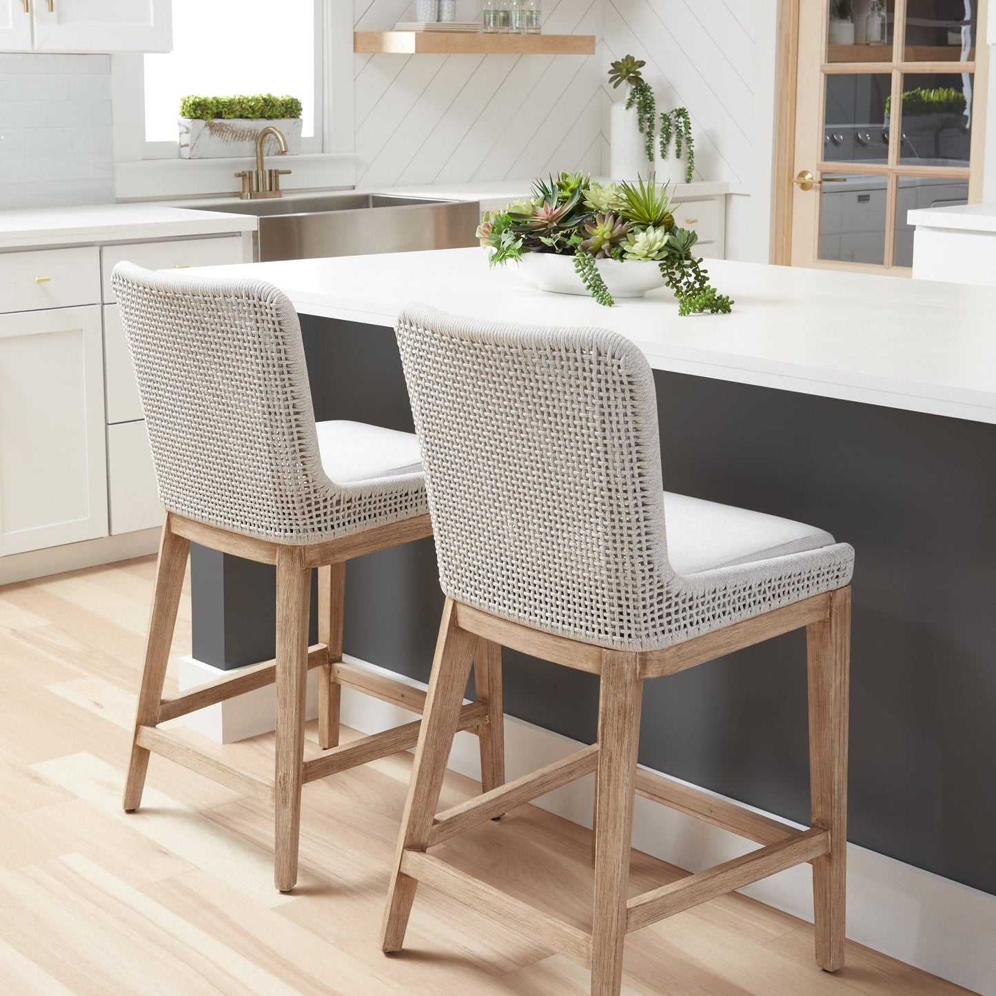 Tabouret de comptoir en maille