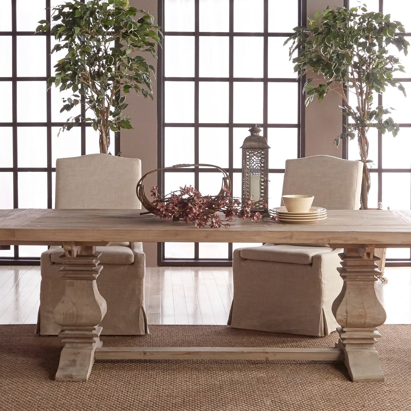 Table à manger extensible du monastère