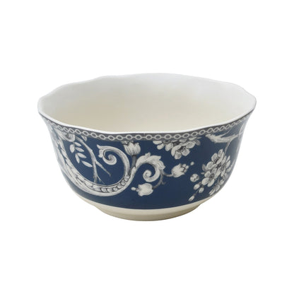 Service de table 16 pièces en porcelaine 222 Fifth Adelaide avec assiettes rondes, bols et tasses, bleu foncé