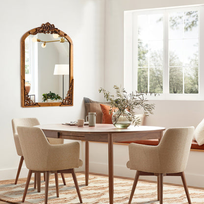 Miroir de sol sculpté en bois massif de forme arquée sur toute la longueur