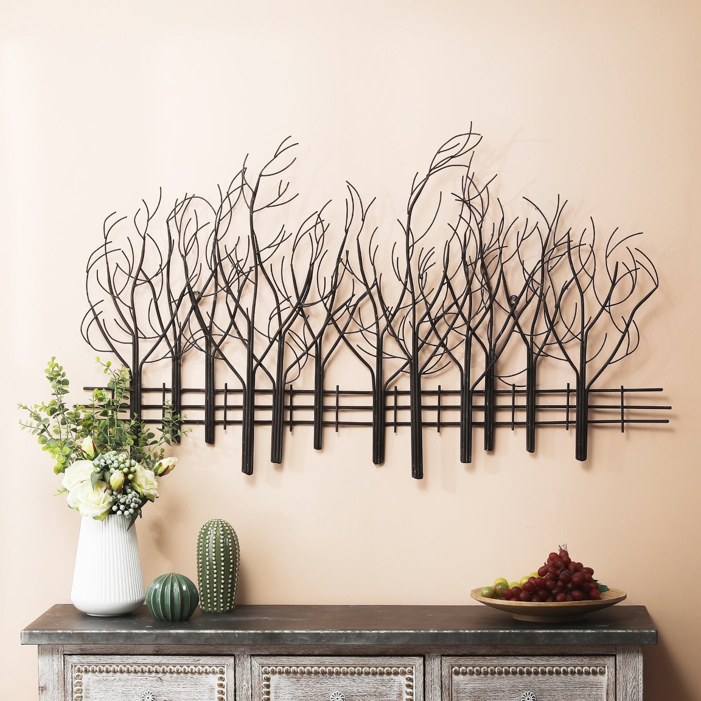 Décoration murale en métal noir Champ d'arbres