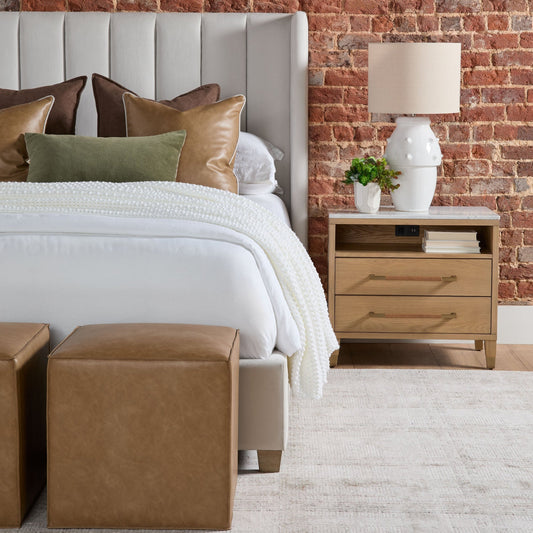 Lit king-size standard Chandler