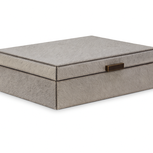 Coffret en cuir Phelan – Cuir gris sur poil avec accents en laiton