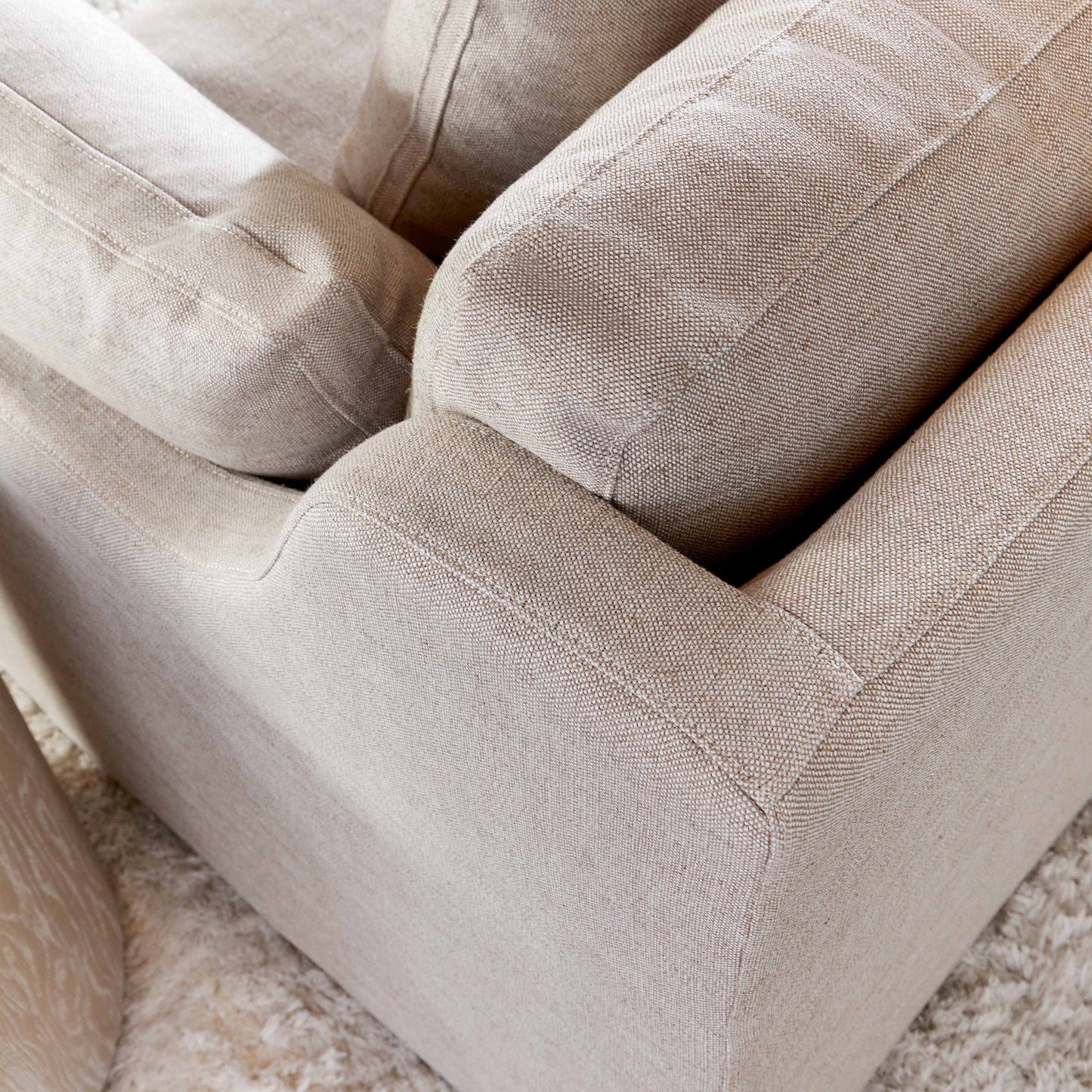 Housse de canapé Lena 95 avec accoudoirs inclinés