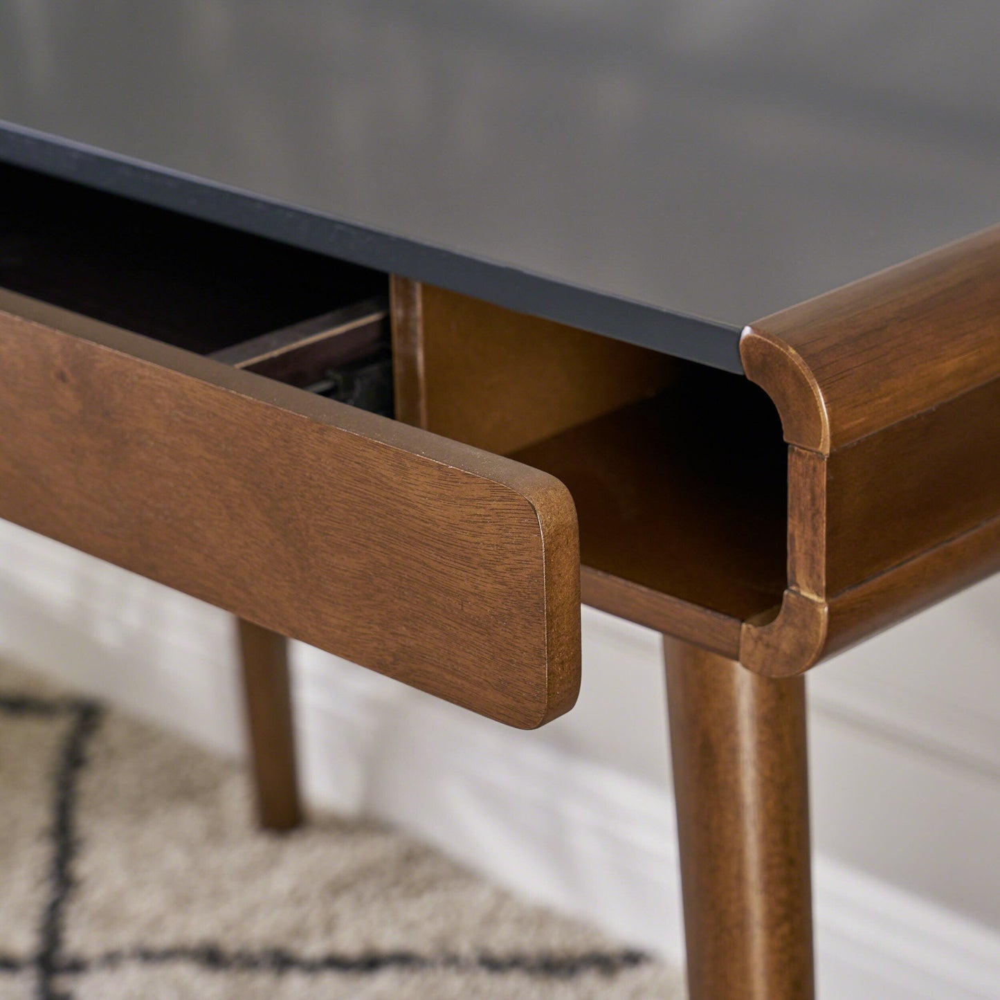 Bureau Peninah en imitation bois d'hévéa par Christopher Knight Home