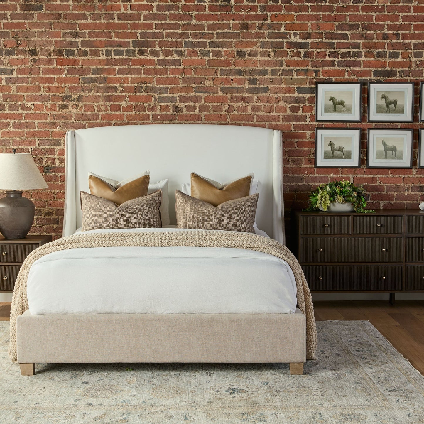 Lit king-size standard Sloan