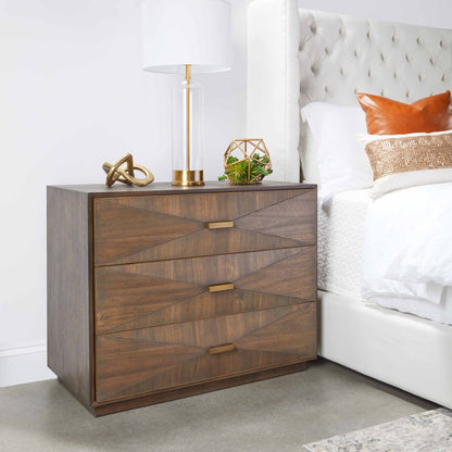 Table de chevet à 3 tiroirs Wynn