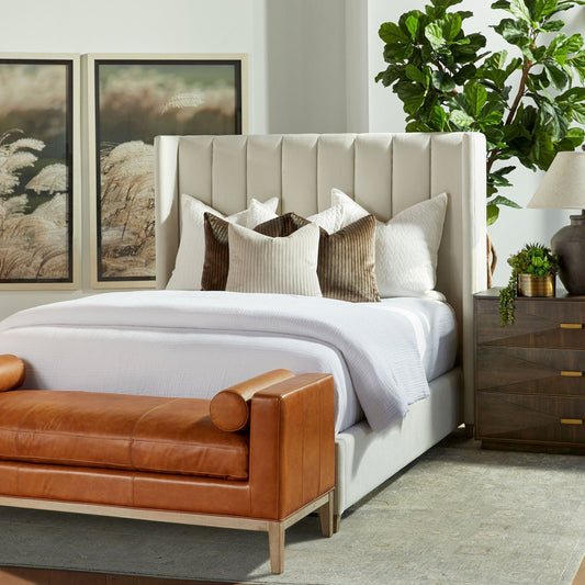 Table de chevet à 3 tiroirs Wynn